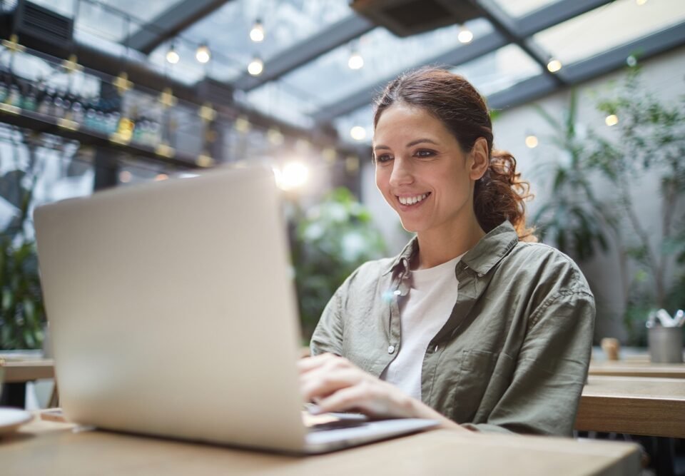 Cómo crear una tienda online y saber a qué precio vender para no perder