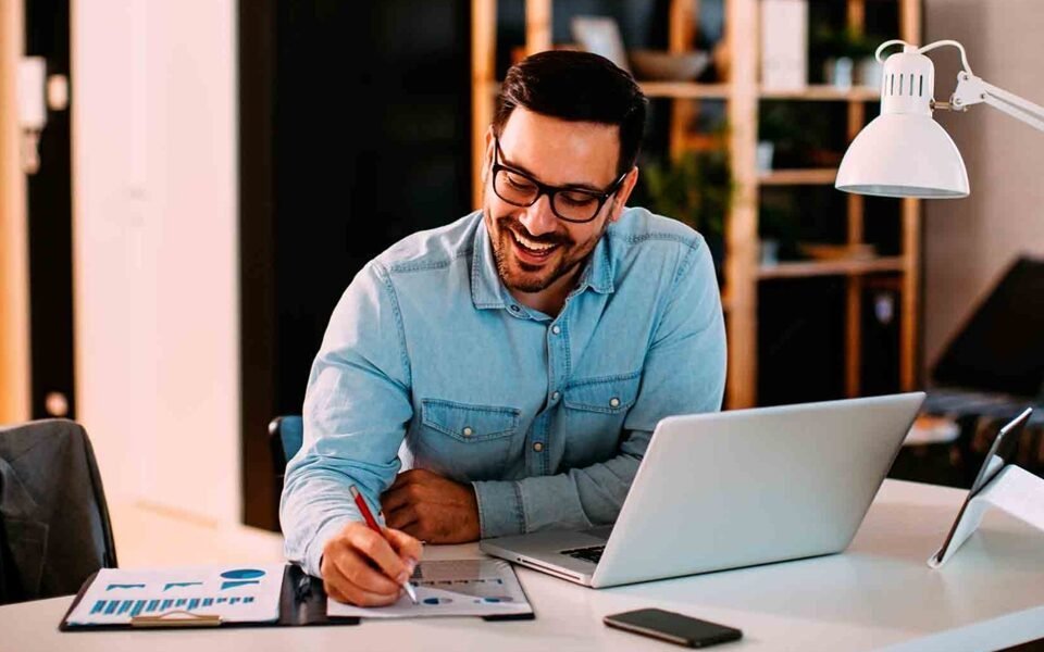 ¿Estrés por trabajar en casa? - Consejos para combatirlo